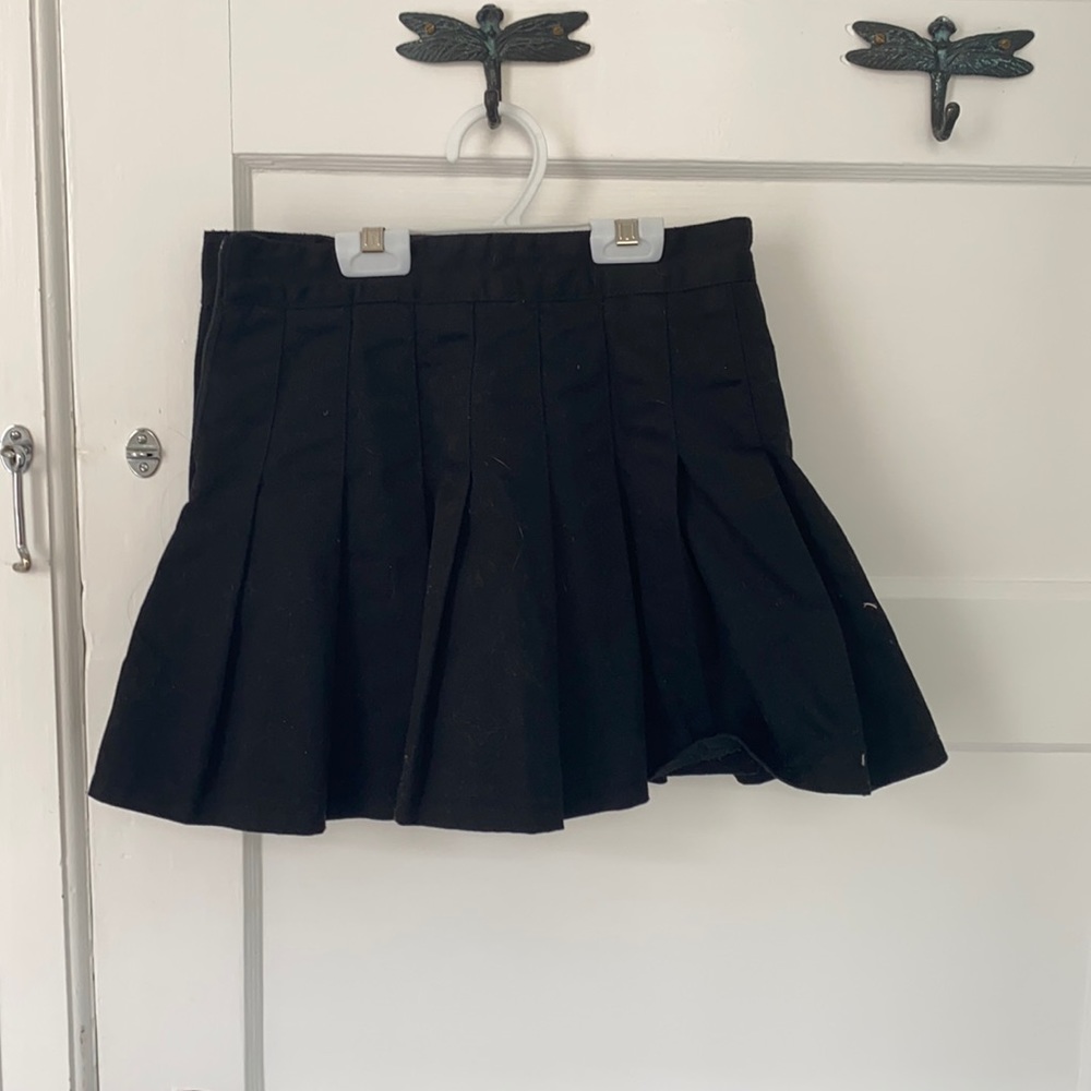 Brandy Melville Dana Skirt